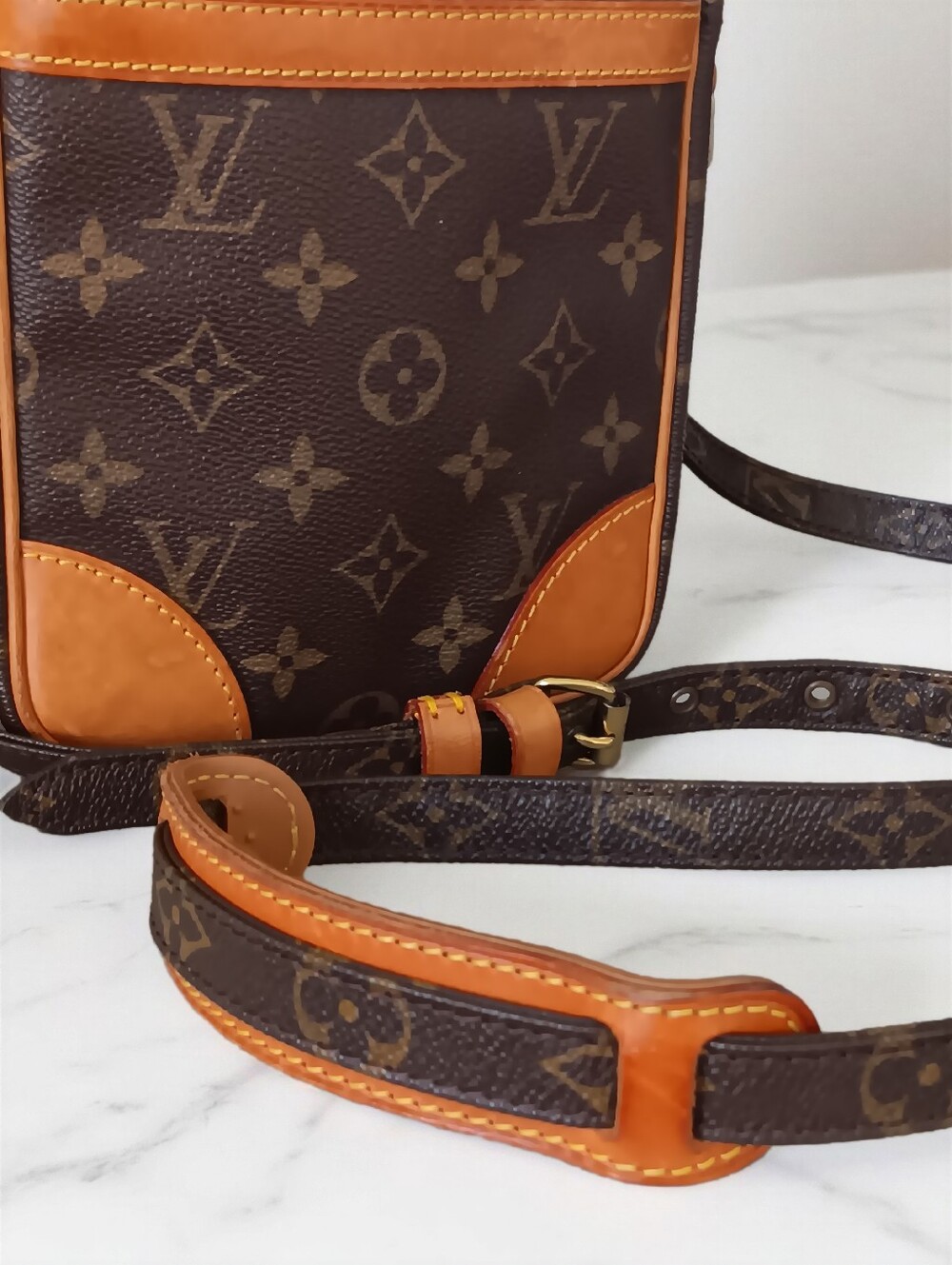 Louis Vuitton Danube Monogram Crossbody Vintage 2000 ✨ EUC - Picture 13 of 16